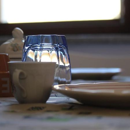 Eleonora'S Home アオスタ エクステリア 写真
